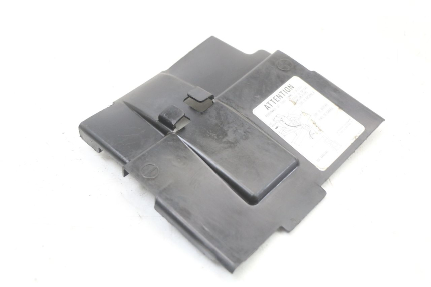 photo de BATTERIEABDECKUNG HONDA CBR F 1000 (1993 - 1996)