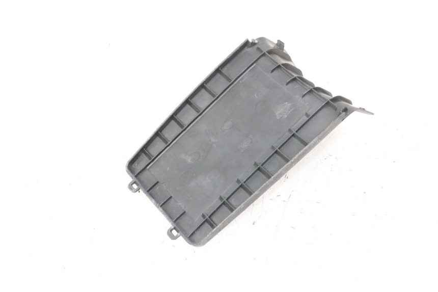 photo de BATTERIEABDECKUNG PEUGEOT KISBEE 2T 50 (2010 - 2017)