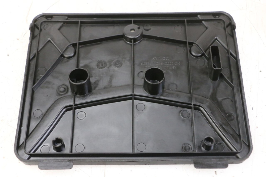 photo de BATTERIEABDECKUNG KYMCO AGILITY 4T 50 (2018 - 2022)