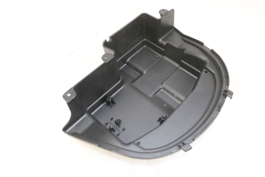 photo de BATTERIEABDECKUNG PIAGGIO MP3 500 (2016 - 2018) - Detailansicht des Bauteils