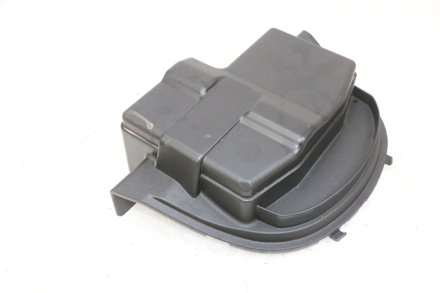 photo de BATTERIEABDECKUNG PIAGGIO MP3 500 (2016 - 2018) - Technische Nahaufnahme