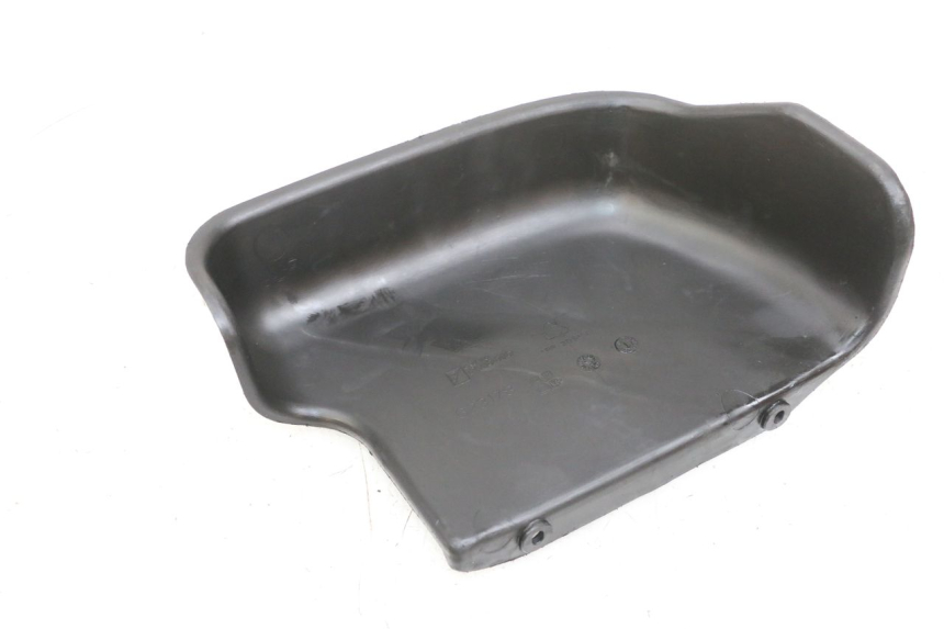 photo de BATTERIEABDECKUNG PIAGGIO MP3 RL 250 (2007 - 2010) - Zoom auf Gebrauchszustand