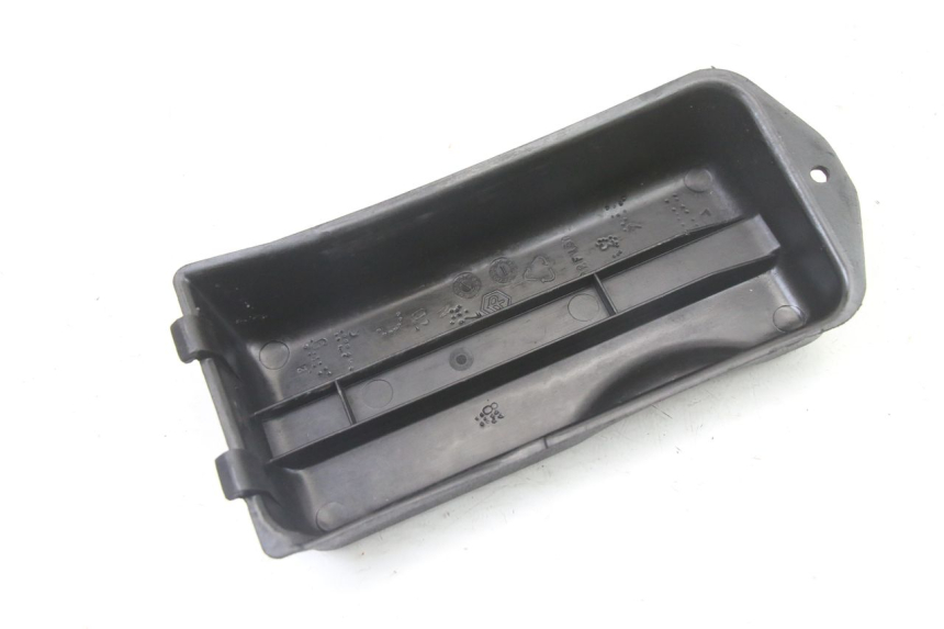 photo de BATTERIEABDECKUNG PIAGGIO VESPA S 2T 50 (2007 - 2014)