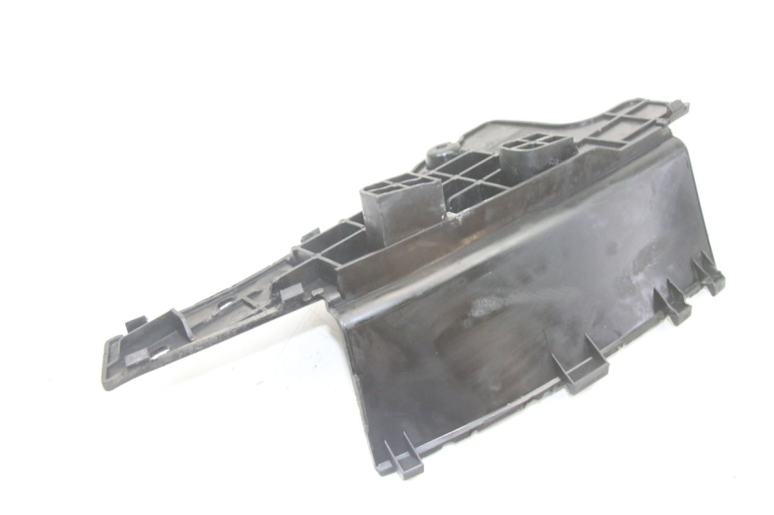 photo de BATTERIEABDECKUNG SUZUKI BURGMAN 125 (2015 - 2017)