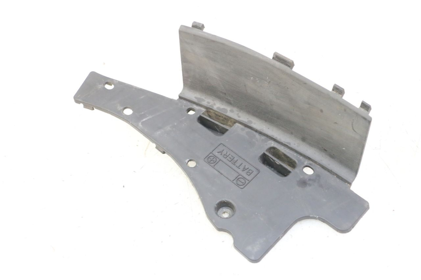 photo de BATTERIEABDECKUNG SUZUKI BURGMAN 125 (2007 - 2014)