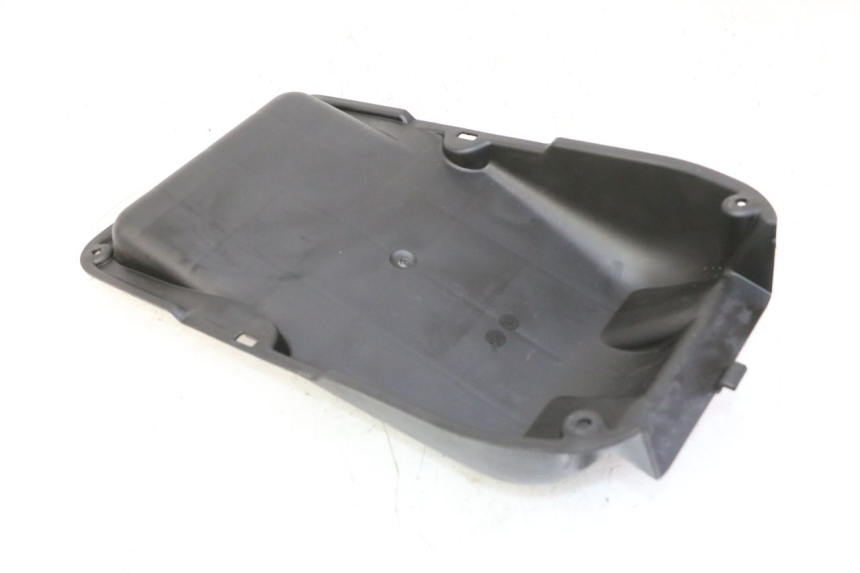 photo de LUFTFILTERKASTEN QUADRO 4 4D 350 (2015 - 2018)