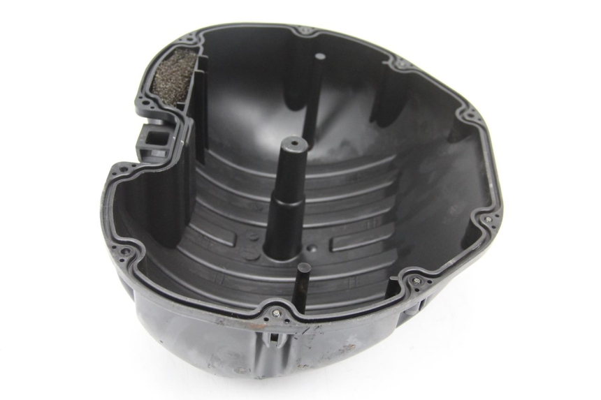 photo de LUFTFILTERKASTEN SUZUKI GSR 600 (2005 - 2012)