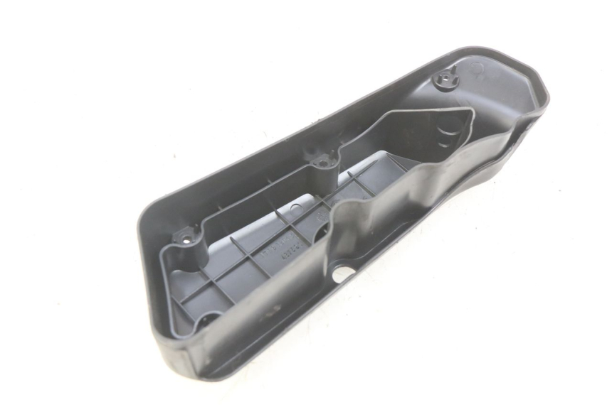 photo de LUFTFILTERABDECKUNG PIAGGIO VESPA PRIMAVERA 2T 50 (2013 - 2018)