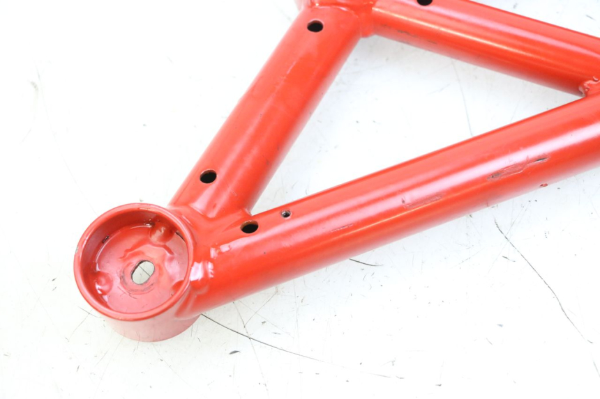 photo de RAHMENABDECKUNG RECHTS MAG POWER BOMBERS 4T 50 (2016 - 2026) - Detailansicht des Bauteils