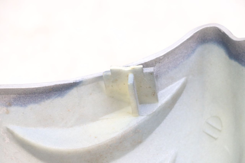 photo de Seitenverkleidung rechts am Rahmen HYOSUNG GF 125 (2001 - 2005)