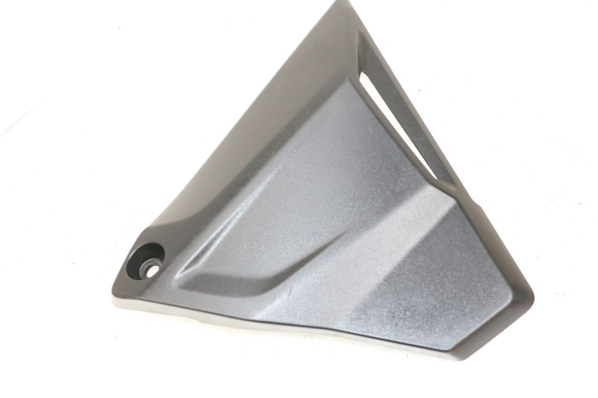 photo de RAHMENABDECKUNG RECHTS BMW R GS 1250 (2021 - 2024) - Technische Nahaufnahme