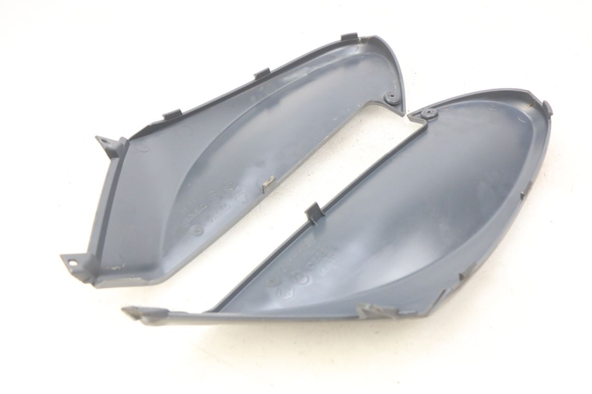 photo de SEITENRAHMENABDECKUNG PIAGGIO FLY 100 (2006 - 2010)