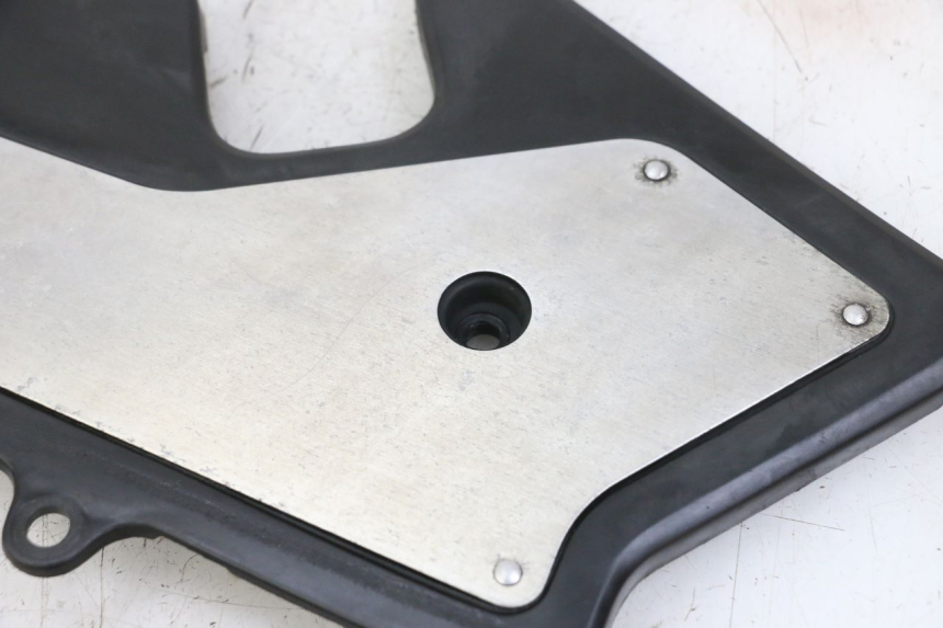 photo de RAHMENABDECKUNG LINKS HONDA CBR F 1000 (1993 - 1996)