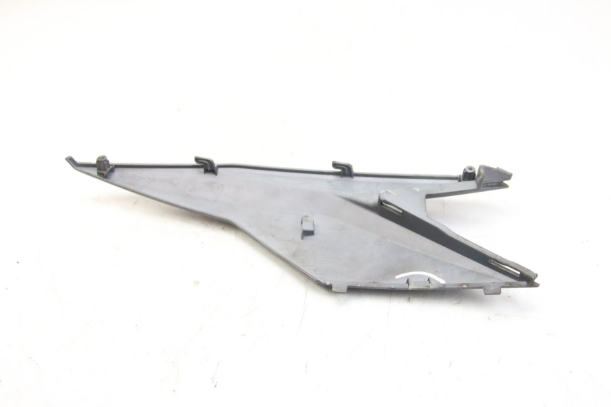 photo de LINKER SEITENRAHMENABDECKUNG SYM JET 14 4T 50 (2018 - 2022)