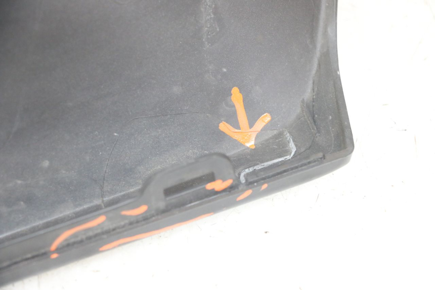 photo de LINKER SEITENRAHMENABDECKUNG YAMAHA XMAX X-MAX ABS 125 (2017 - 2020) - Technische Nahaufnahme