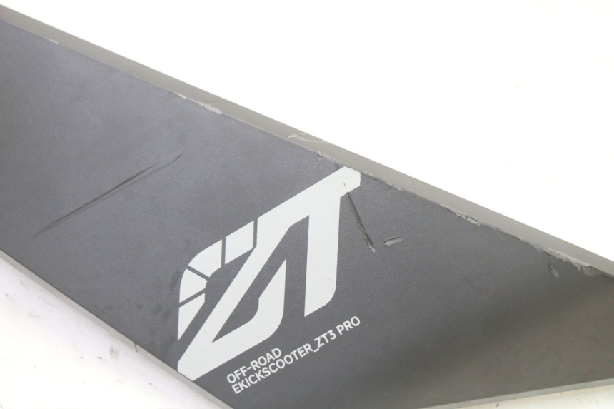 photo de RAHMENABDECKUNG LINKS SEGWAY NINEBOT ZT3 PRO 1