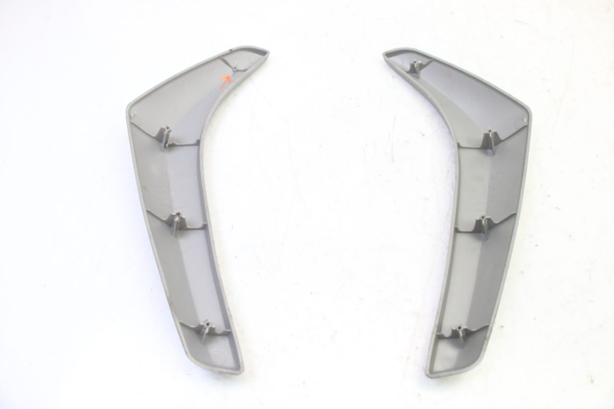 photo de RAHMENABDECKUNG PIAGGIO LIBERTY 4T 50 (2009 - 2015)