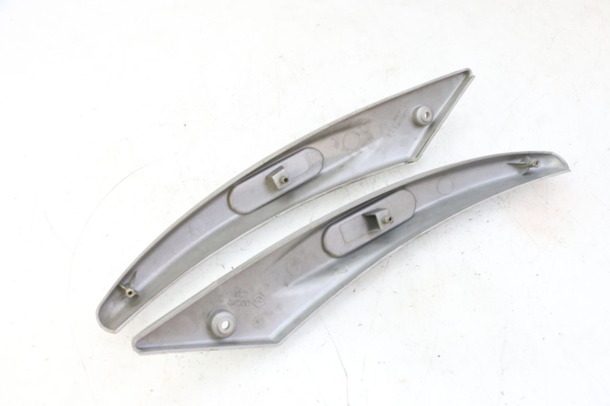 photo de RAHMENABDECKUNG PIAGGIO LIBERTY 125 (1998 - 2008)