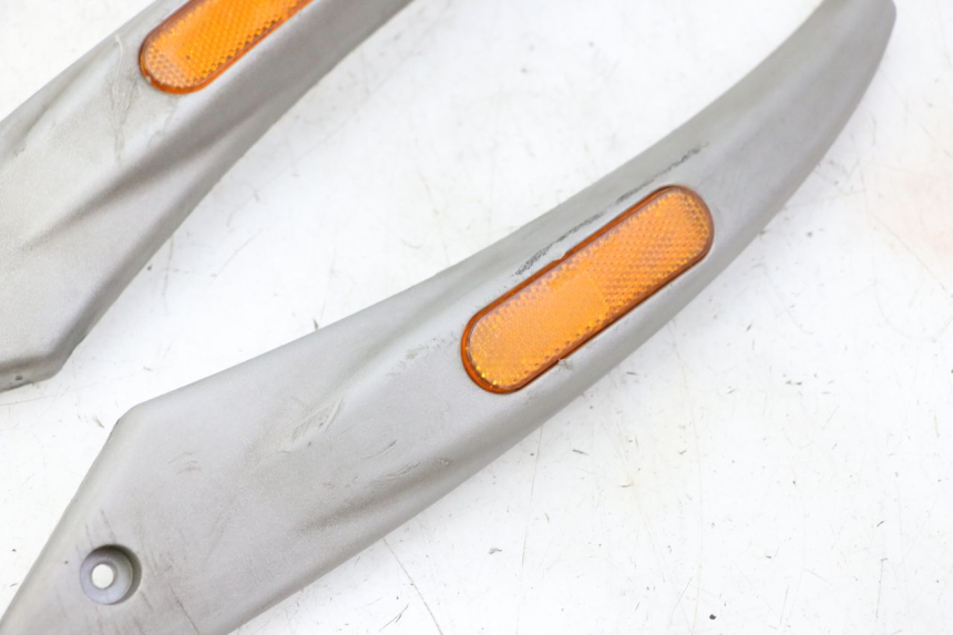 photo de RAHMENABDECKUNG PIAGGIO LIBERTY 125 (1998 - 2008)