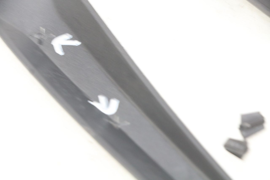 photo de SEITENRAHMENABDECKUNG APRILIA SR 2T 50 (2012 - 2017)