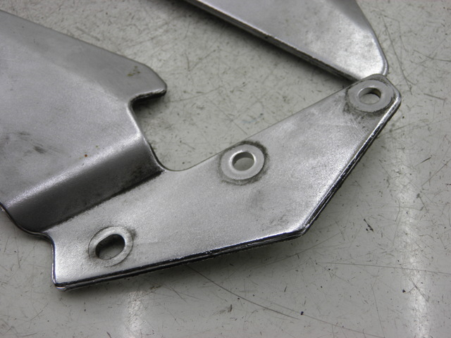 photo de RAHMENABDECKUNG SUZUKI GS GSE 500 (2001 - 2003)