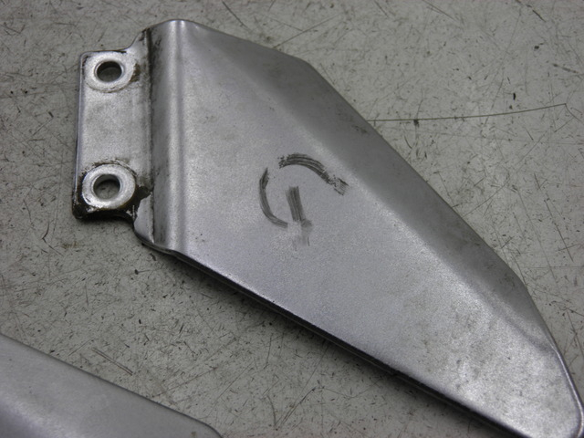 photo de RAHMENABDECKUNG SUZUKI GS GSE 500 (2001 - 2003)