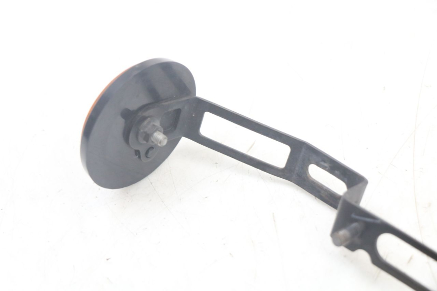 photo de SEITENRAHMENABDECKUNG YAMAHA XMAX X-MAX ABS 125 (2017 - 2020) - Details der Befestigungspunkte