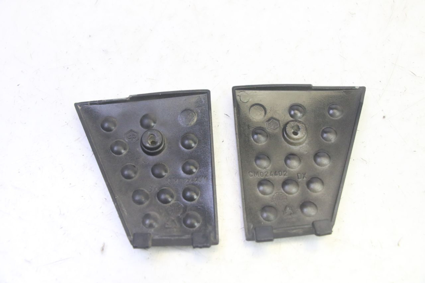 photo de RAHMENABDECKUNG PIAGGIO XEVO - X EVO 125 (2007 - 2016) - Zoom auf Gebrauchszustand