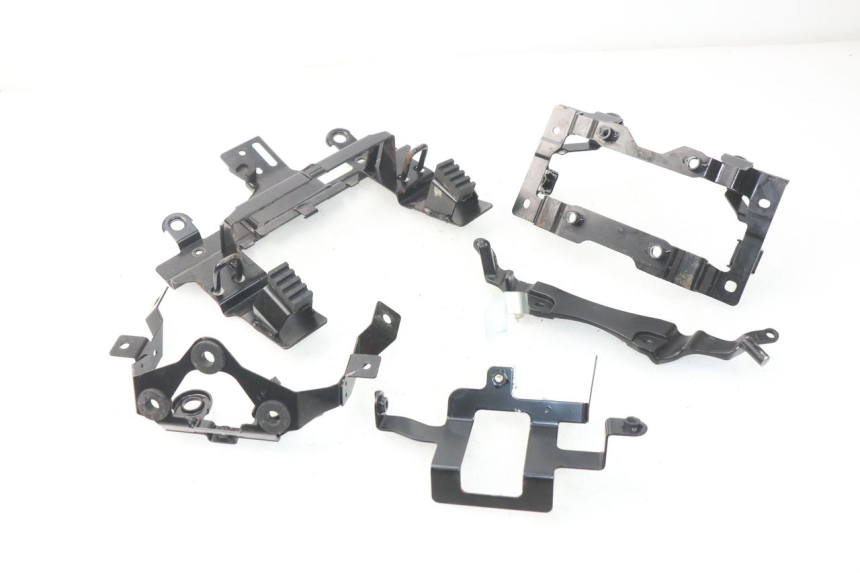 photo de RAHMENABDECKUNG YAMAHA FZ8 800 (2010 - 2016)