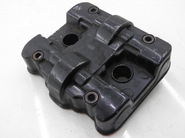 photo de VENTILDECKEL VORN HONDA VFR 750 (1990 - 1993)