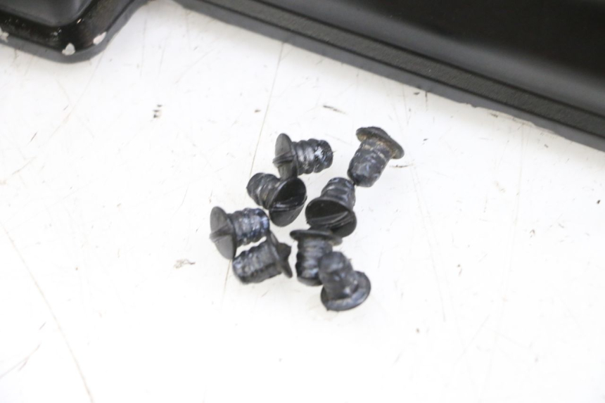 photo de VENTILDECKEL MV AGUSTA BRUTALE R WALLY 910 (2008 - 2008) - Weitere Ansicht des Artikels