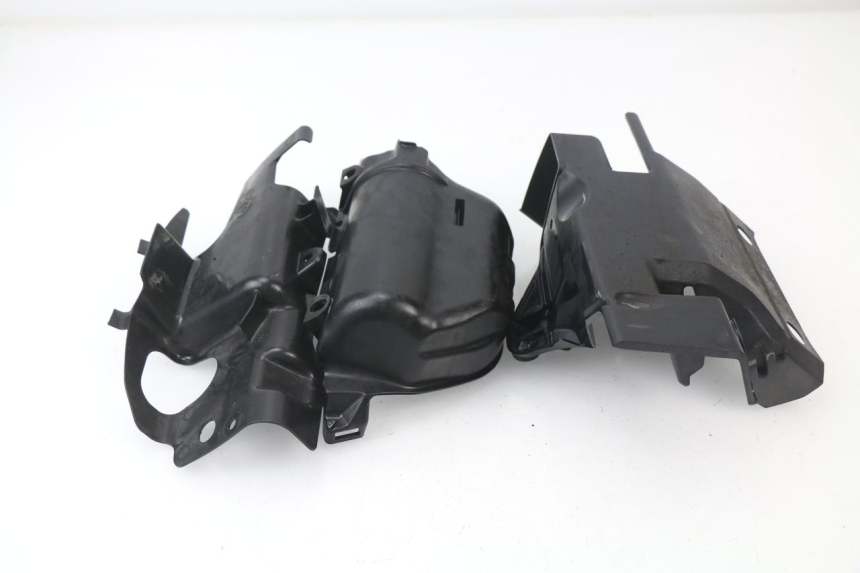 photo de ZYLINDER ABDECKUNG HONDA VFR F 1200 (2010 - 2015)