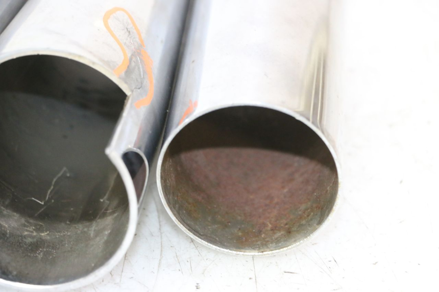 photo de GABEL VERKLEIDUNG HYOSUNG GV AQUILA 125 (2000 - 2004)