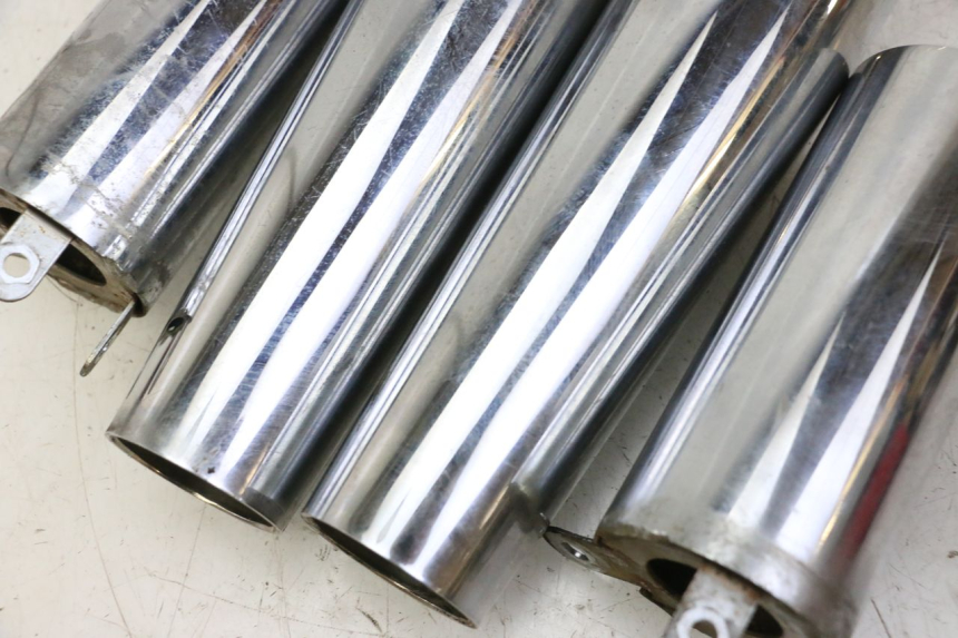 photo de GABEL VERKLEIDUNG HYOSUNG GV AQUILA 125 (2000 - 2004)