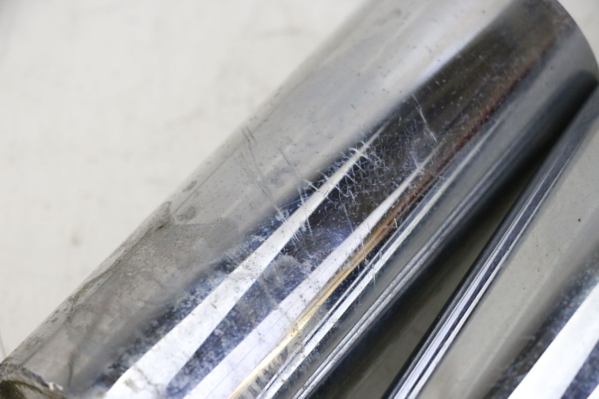 photo de GABEL VERKLEIDUNG HYOSUNG GV AQUILA 125 (2000 - 2004)