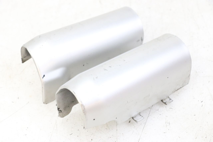 photo de GABEL VERKLEIDUNG PIAGGIO BEVERLY 125 (1998 - 2005) - Hauptansicht