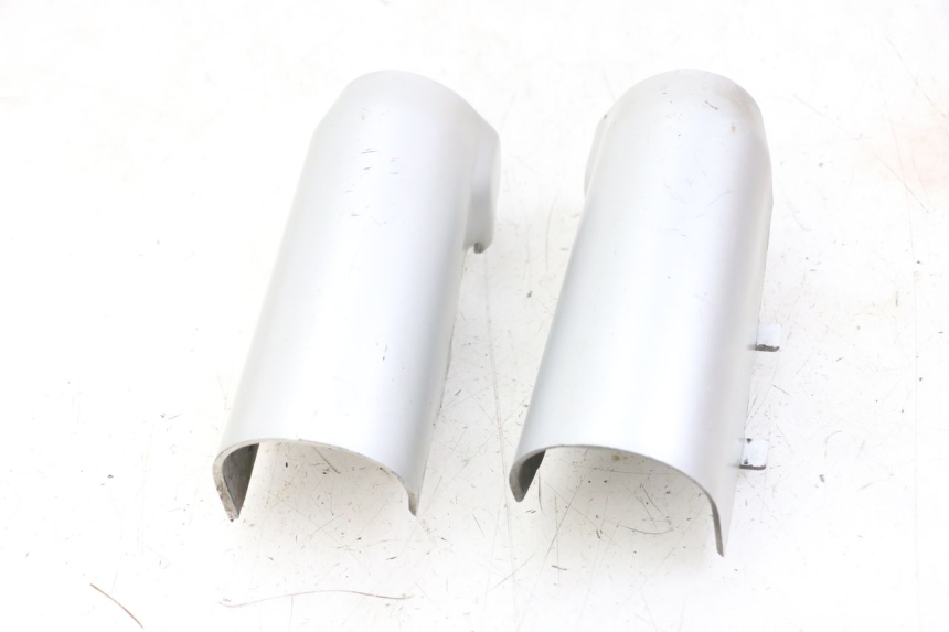 photo de GABEL VERKLEIDUNG PIAGGIO BEVERLY 125 (1998 - 2005) - Zoom auf Gebrauchszustand