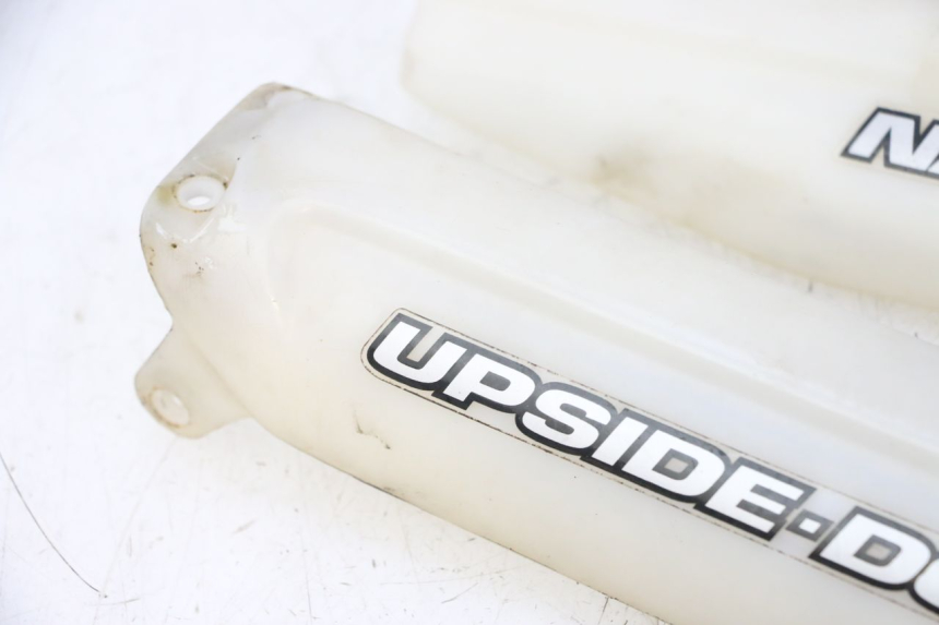 photo de GABEL VERKLEIDUNG APRILIA ETX 125 (1998 - 2002)