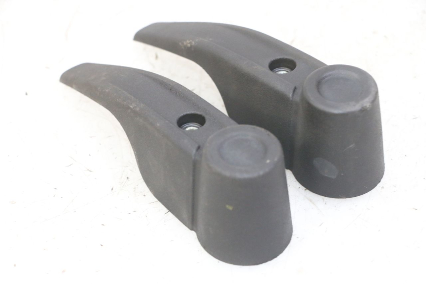 photo de GABEL VERKLEIDUNG PIAGGIO IE MP3 YOURBAN 300 (2011 - 2016)