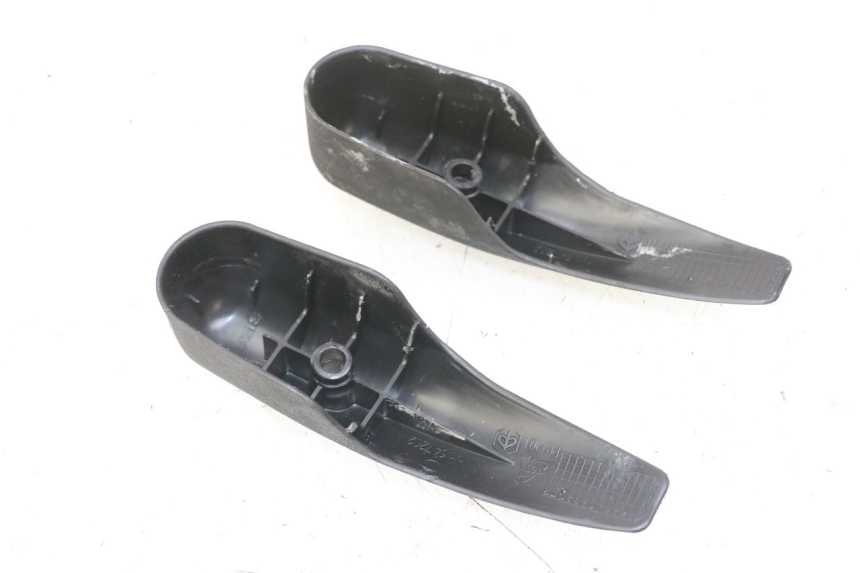 photo de GABEL VERKLEIDUNG PIAGGIO MP3 500 (2011 - 2015)