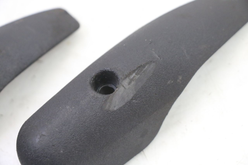 photo de GABEL VERKLEIDUNG PIAGGIO MP3 500 (2014 - 2016)