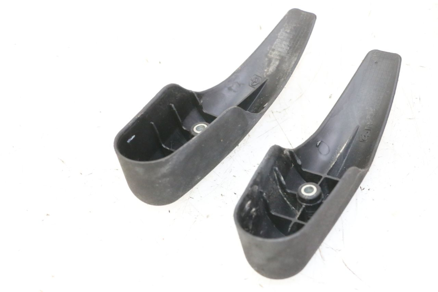 photo de GABEL VERKLEIDUNG PIAGGIO MP3 500 (2011 - 2015)