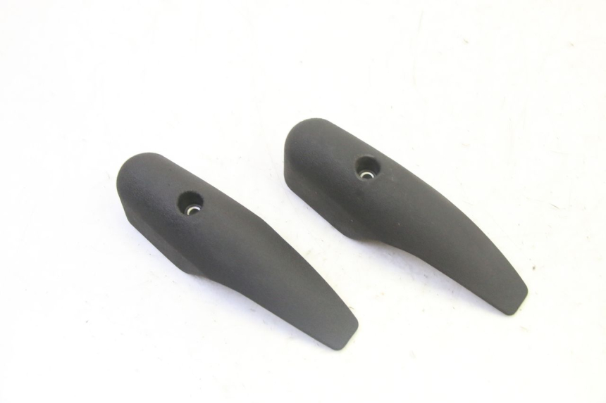 photo de GABEL VERKLEIDUNG PIAGGIO MP3 125 (2006 - 2014)