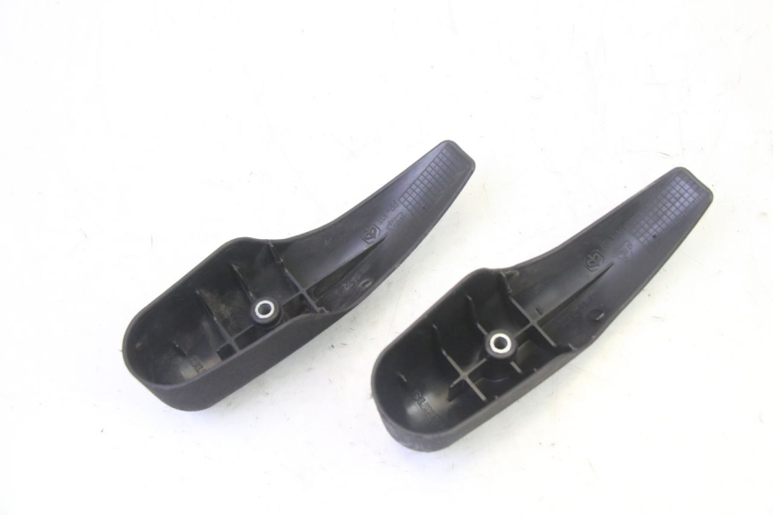 photo de GABEL VERKLEIDUNG PIAGGIO MP3 125 (2006 - 2014)