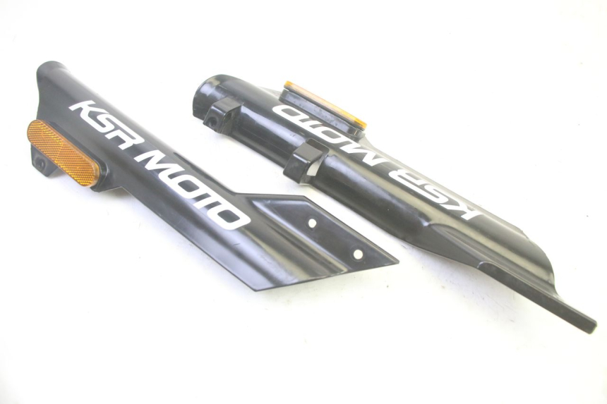 photo de GABEL VERKLEIDUNG KSR TR SM 50 (2015 - 2018) - Detailansicht des Bauteils