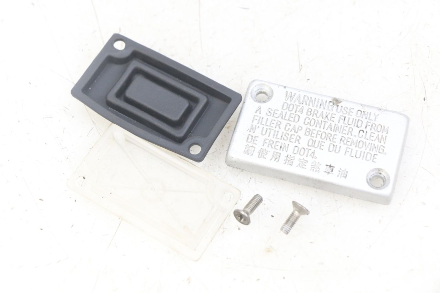 photo de BREMSPUMPENABDECKUNG KYMCO AGILITY 4T 50 (2005 - 2018)