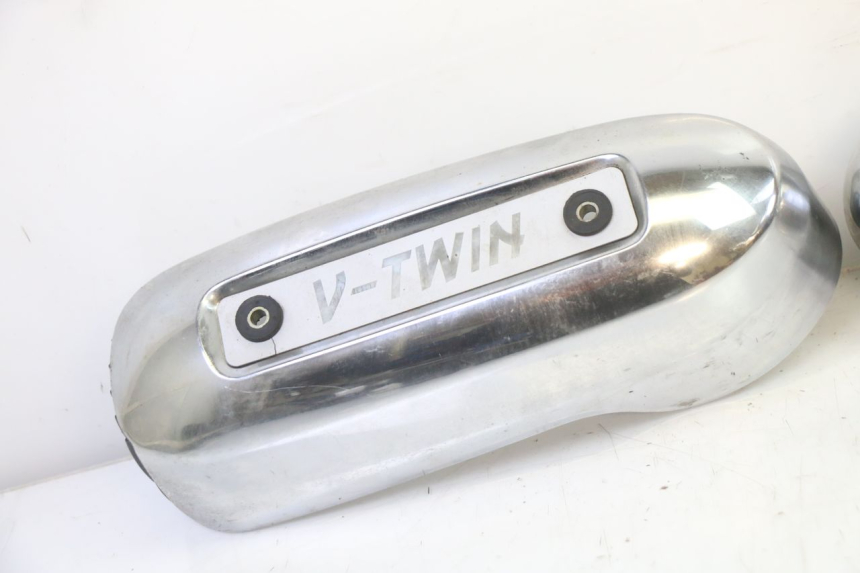 photo de MOTOR ABDECKUNG HYOSUNG GV AQUILA 125 (2000 - 2004)