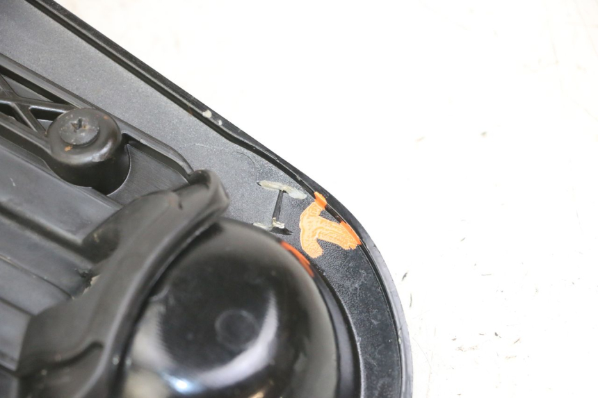 photo de ZÜNDSCHLOSSABDECKUNG PIAGGIO IE MP3 YOURBAN 300 (2011 - 2016)