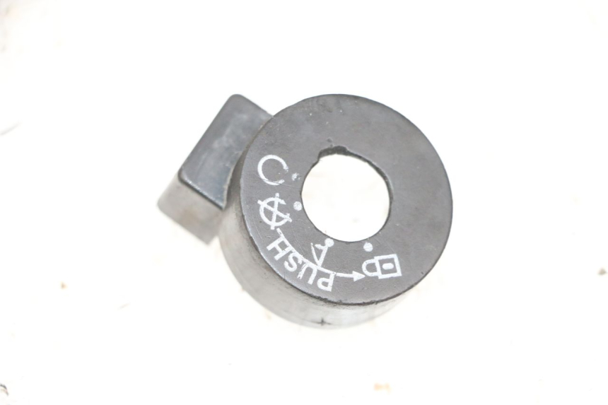 photo de ZÜNDSCHLOSSABDECKUNG PEUGEOT KISBEE 4T 50 (2018 - 2022) - Hauptansicht