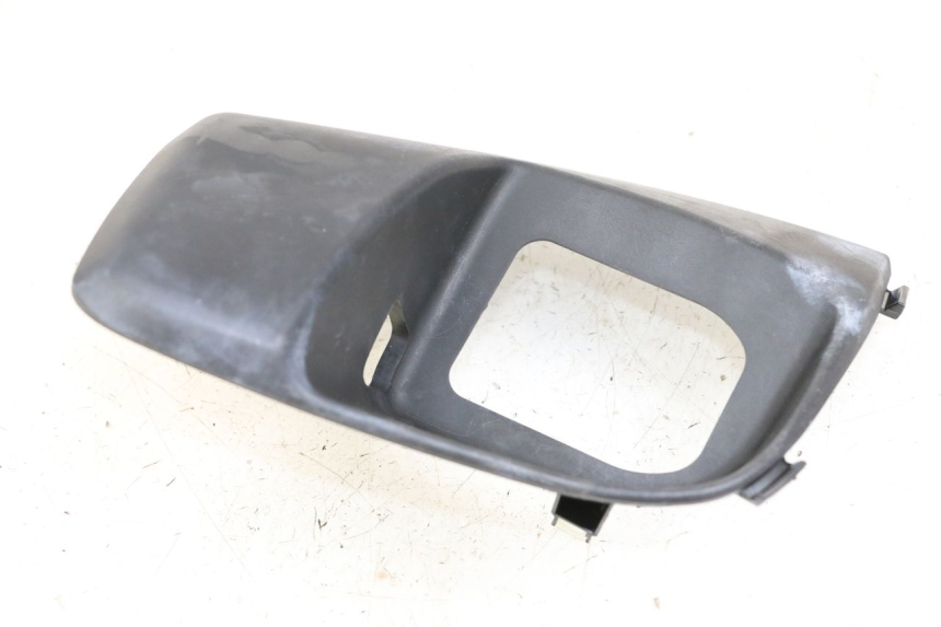 photo de ZÜNDSCHLOSSABDECKUNG HONDA PCX (JF47) 125 (2012 - 2013)